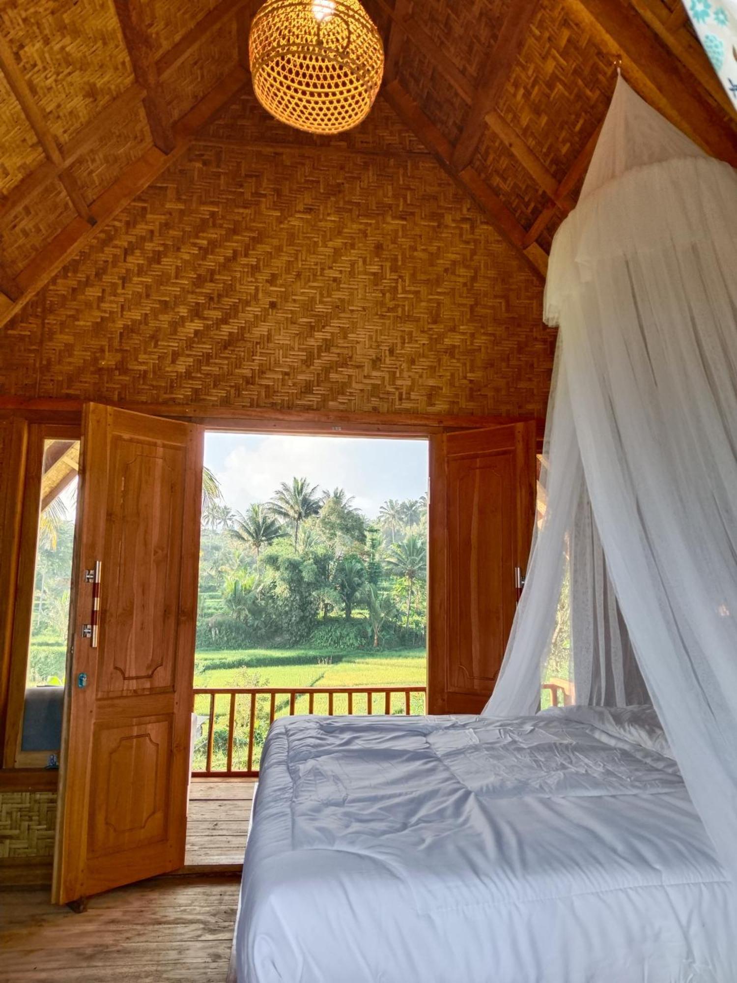 Dewi Rinjani Homestay Тетебату Экстерьер фото