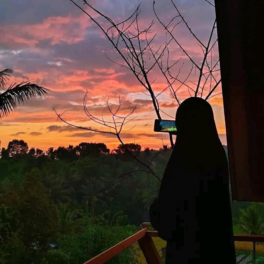 Dewi Rinjani Homestay Тетебату Экстерьер фото