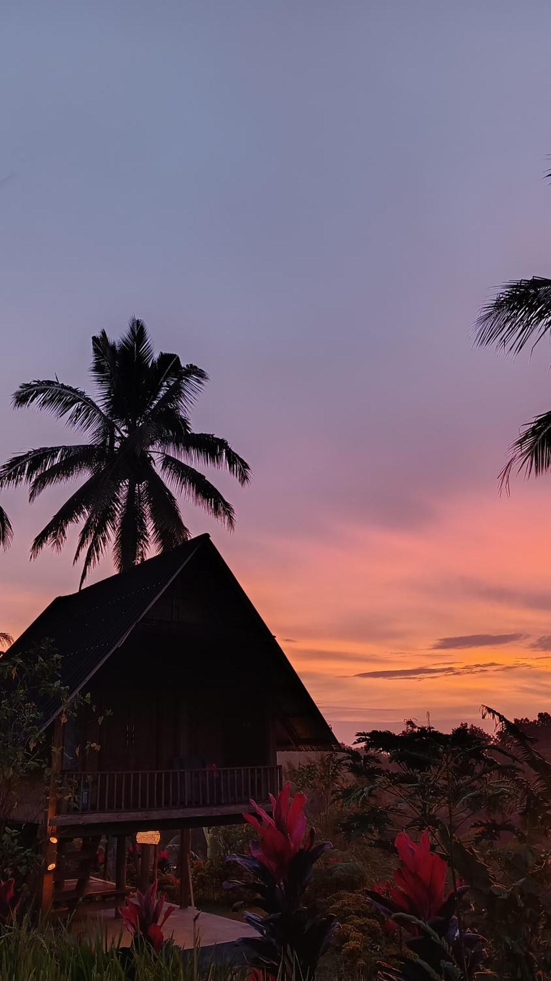 Dewi Rinjani Homestay Тетебату Экстерьер фото