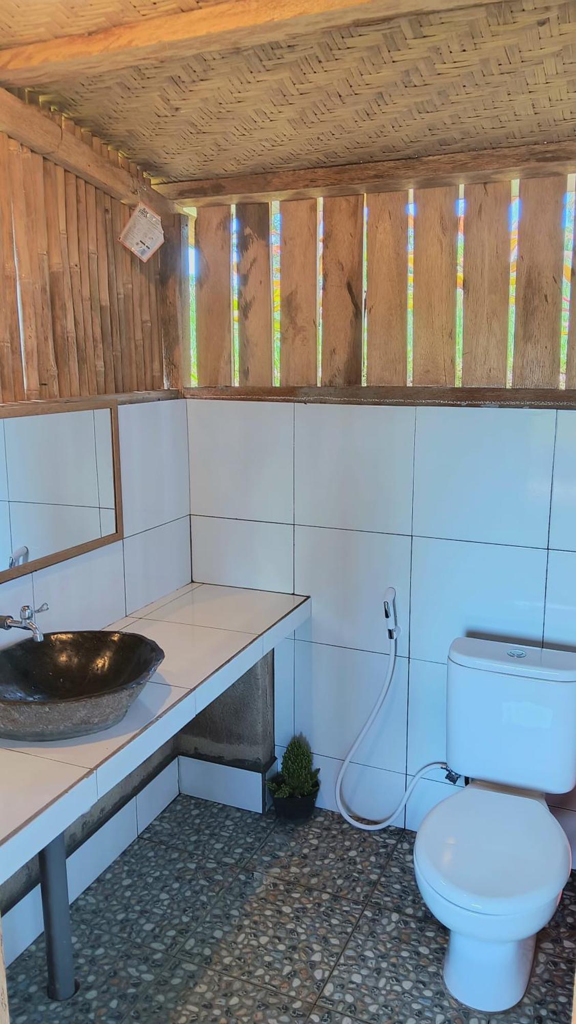 Dewi Rinjani Homestay Тетебату Экстерьер фото